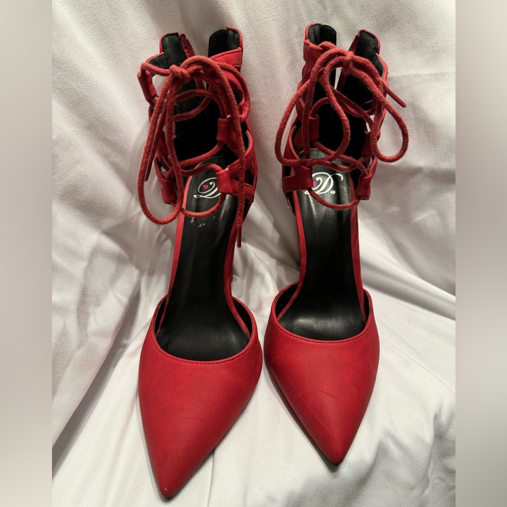 RED 4” ankle tied stilettos !!! Size 7 - Picture 4 of 10